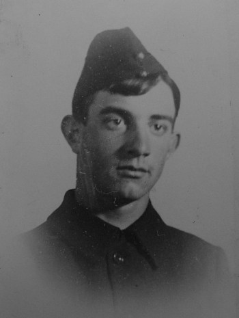 The young volunteer in blue